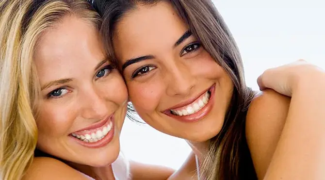 Dental hygiene cleaning clinic in Toronto Chinatown Spadina and Port Credit Mississauga Lakeshore